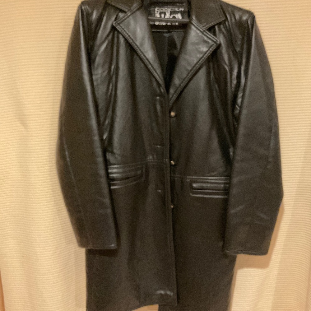 Black leather coat made in Italy